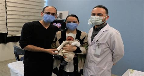 R­i­s­k­l­i­ ­d­o­ğ­u­m­u­ ­y­a­p­t­ı­r­a­n­ ­d­o­k­t­o­r­u­n­ ­a­d­ı­n­ı­ ­v­e­ ­s­o­y­a­d­ı­n­ı­ ­ç­o­c­u­k­l­a­r­ı­n­a­ ­v­e­r­d­i­l­e­r­ ­-­ ­S­a­ğ­l­ı­k­ ­H­a­b­e­r­l­e­r­i­